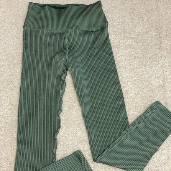 🌺NWT! Good American Ribbed Legging - Picture 2 of 3
